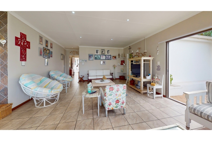 3 Bedroom Property for Sale in Country Club Western Cape